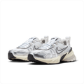 Nike V2K Run – White/Metallic Silver/Sail (Women's)