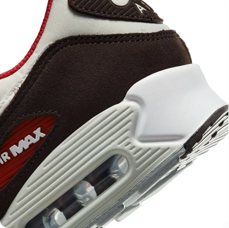 Nike Air Max 90 – Sail/Dark Chocolate/University Red