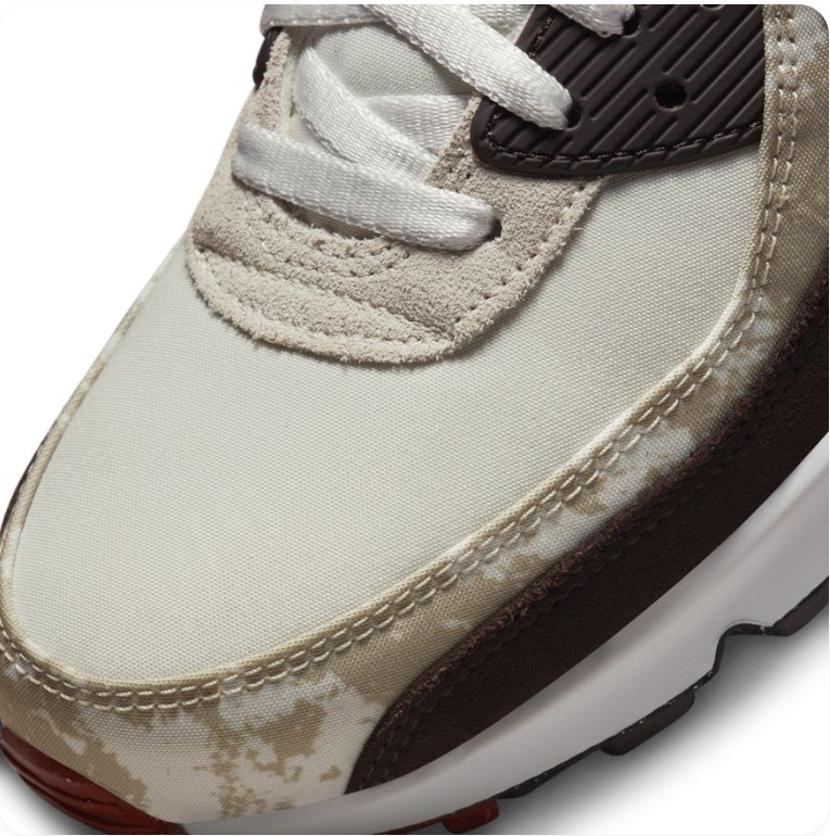 Nike Air Max 90 – Sail/Dark Chocolate/University Red