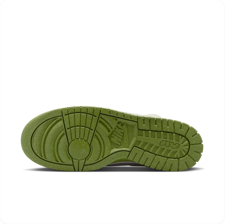 Nike Dunk Low Remastered – Sail/Chlorophyll