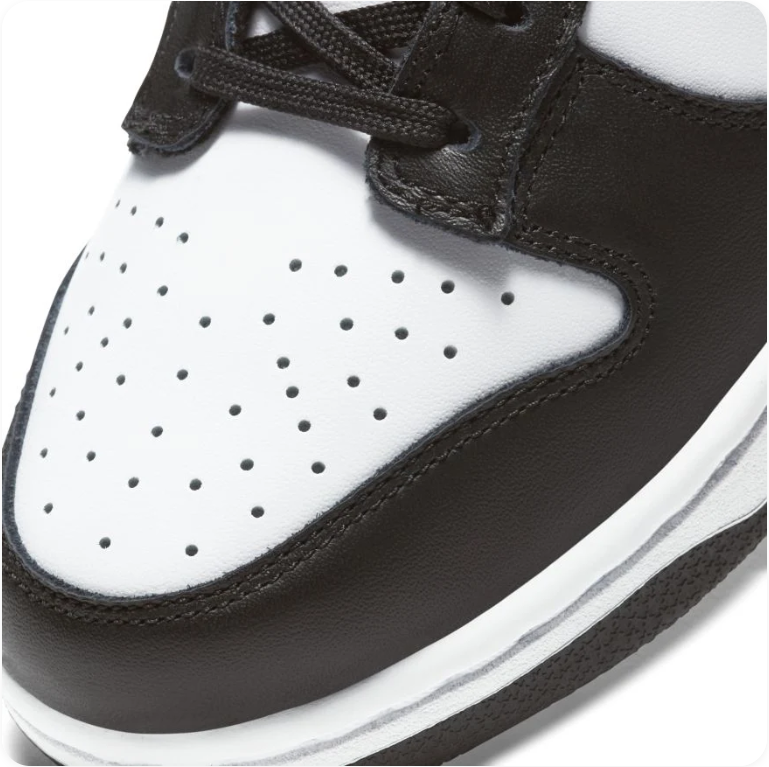 Nike Dunk Low Retro – White/Black (Panda)