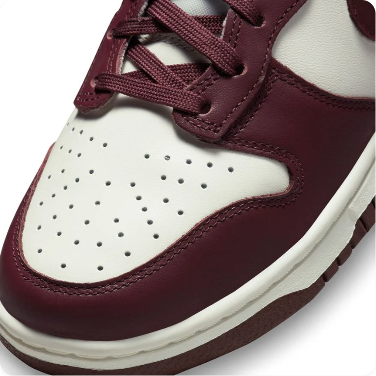 Nike Dunk High – Sail/Dark Raisin