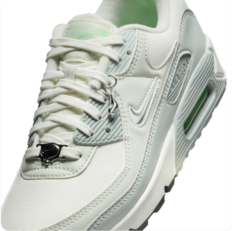 Nike Air Max 90 SE – Summit White/Photon Dust/Lucky Green